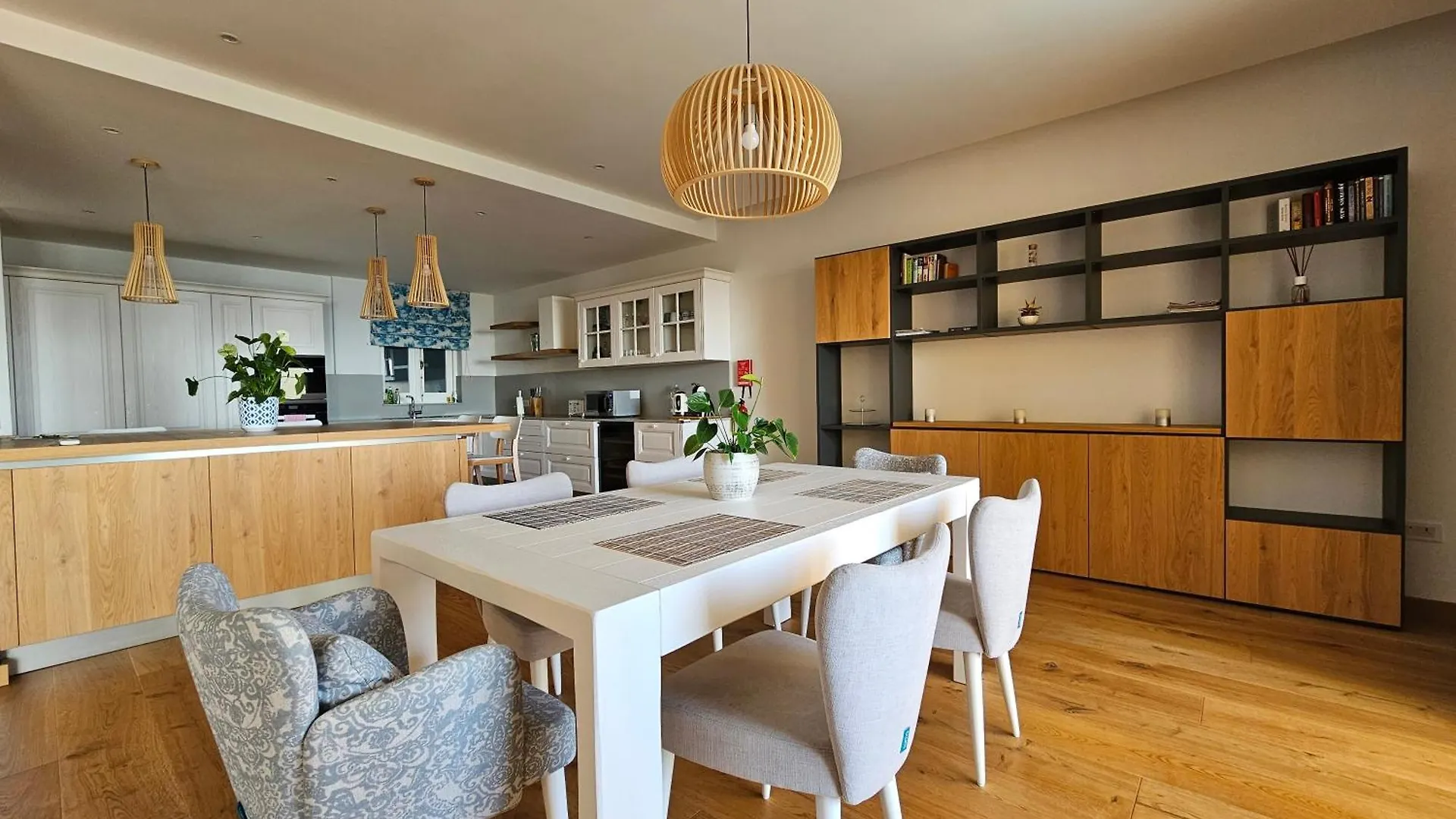 Stunning Seafront Portomaso Apartment Saint Julian's