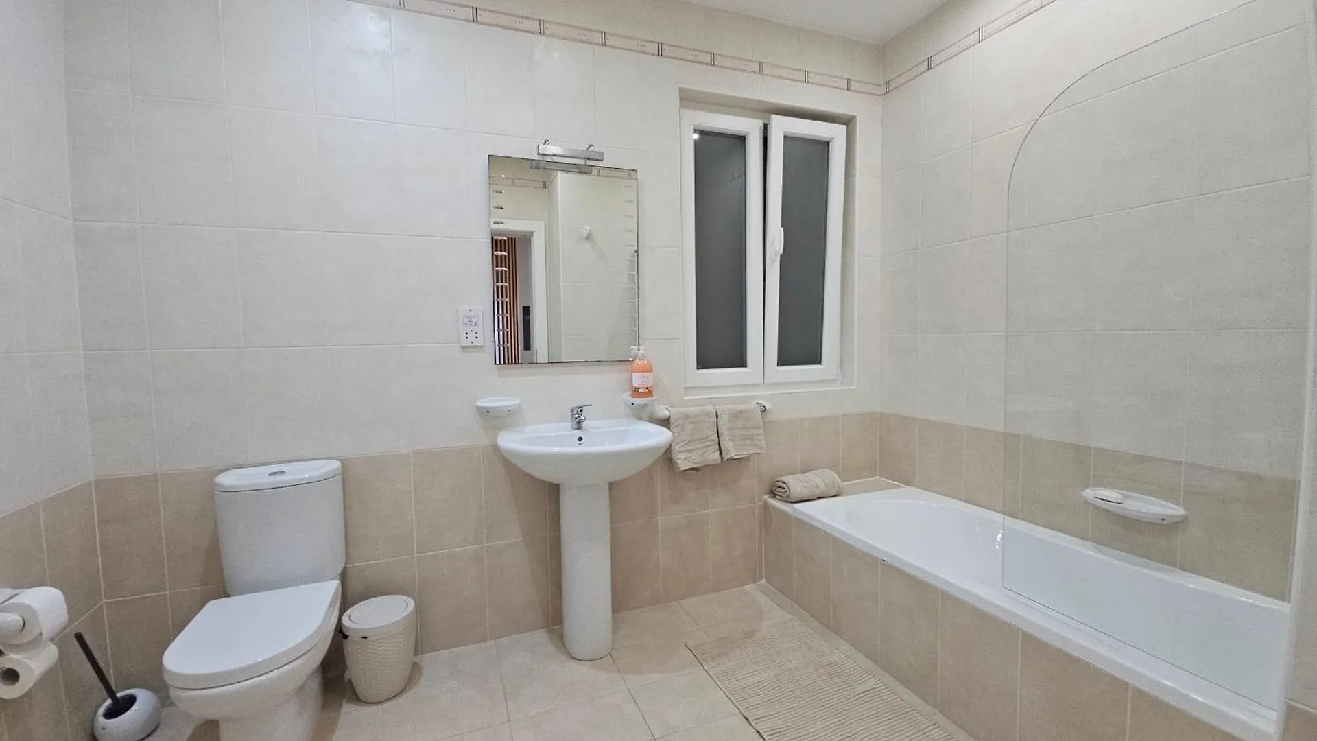 Stunning Seafront Portomaso Apartment Saint Julian's