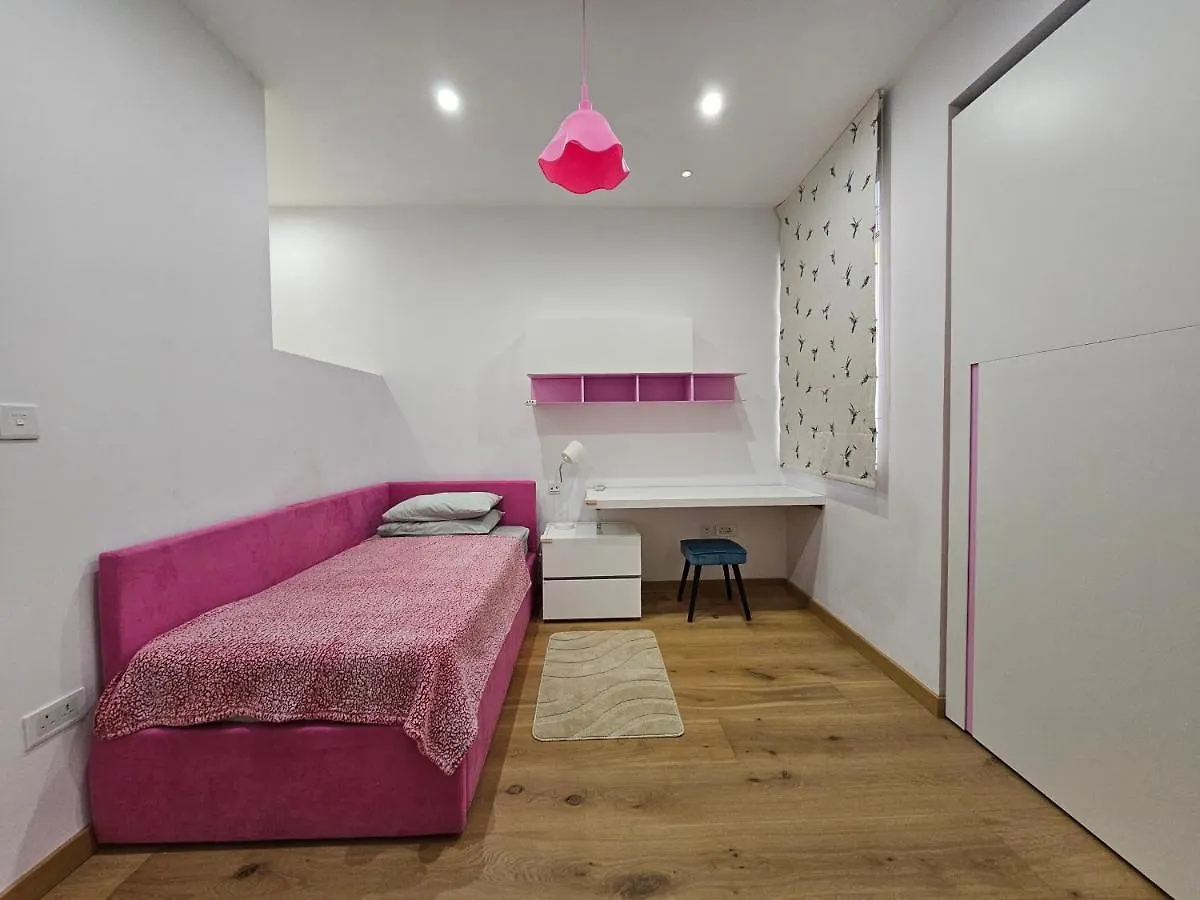 Stunning Seafront Portomaso Apartment San Giuliano Malta